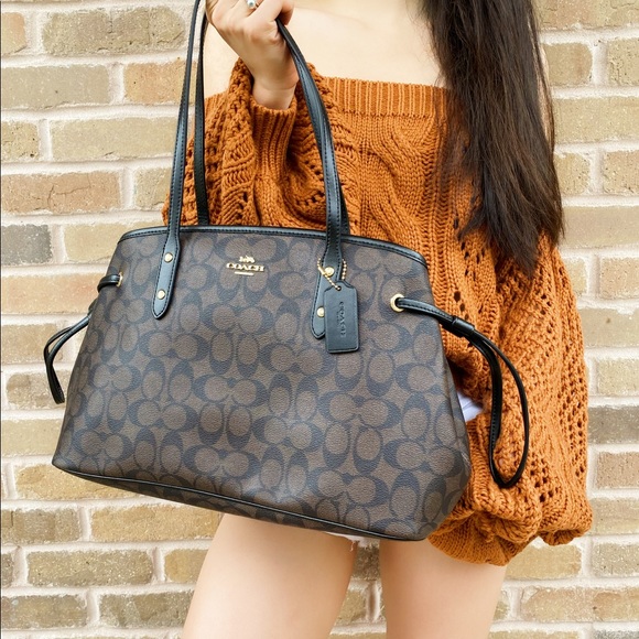 SALE‼️‼️ Gaby’sBags👜💕-🌸Coach Signature Tote🌸👛 - Picture 3 of 8